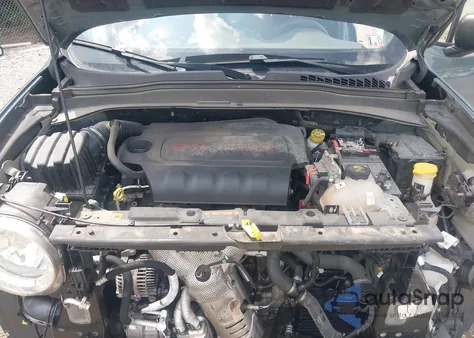 2018 Jeep Renegade Sport 4X4 from USA, damaged, VIN ZACCJBAB5JPH36126